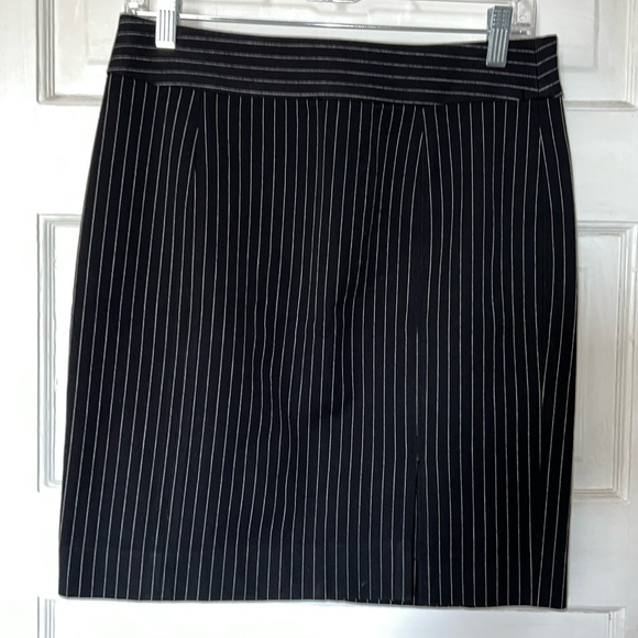 Banana Republic Dresses & Skirts - Like new, Banana Republic black white pencil skirt